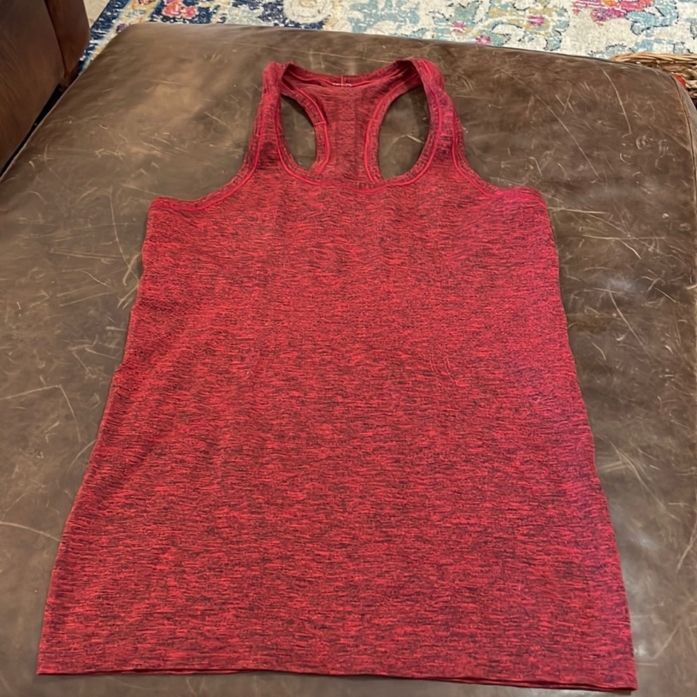 Lululemon swiftly tank size 6